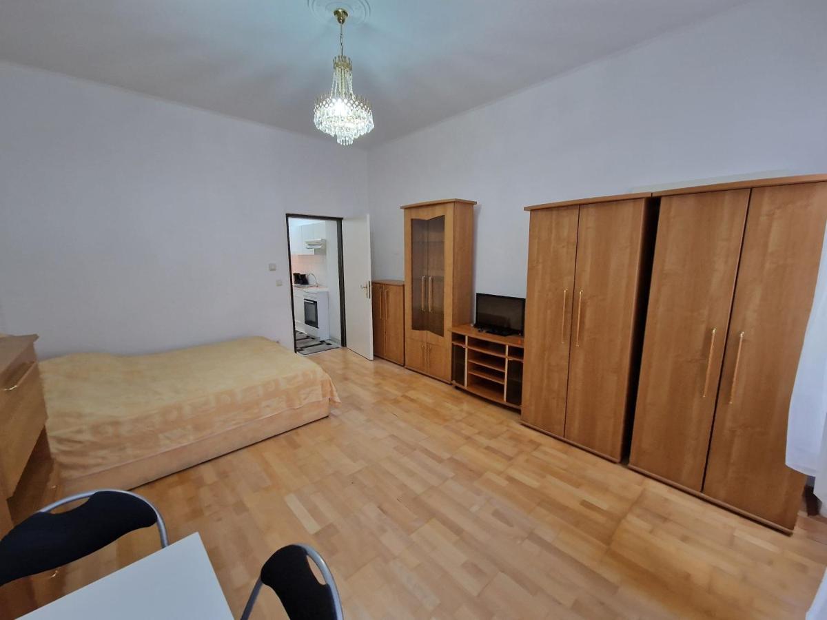 Central City Apartment Vienna Exterior photo